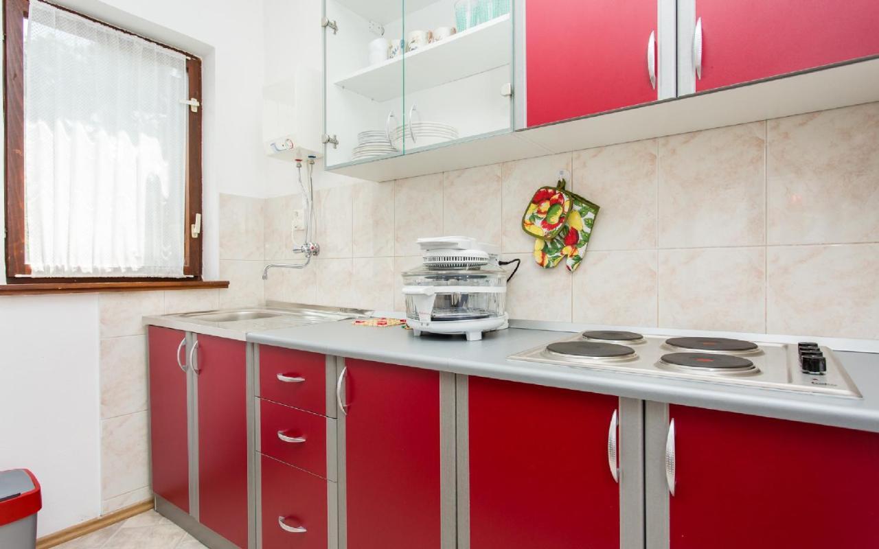 Apartman Broznic Šilo Buitenkant foto
