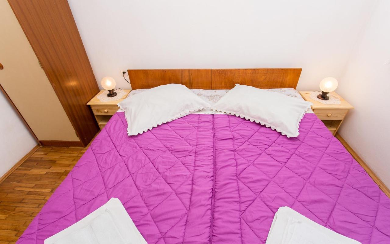 Apartman Broznic Šilo Buitenkant foto