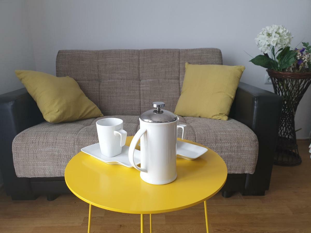 Apartman Broznic Šilo Buitenkant foto